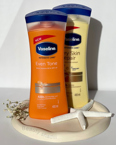 لوسین بدن وازلین در 2 مدل حجم 400 میلی لیتر