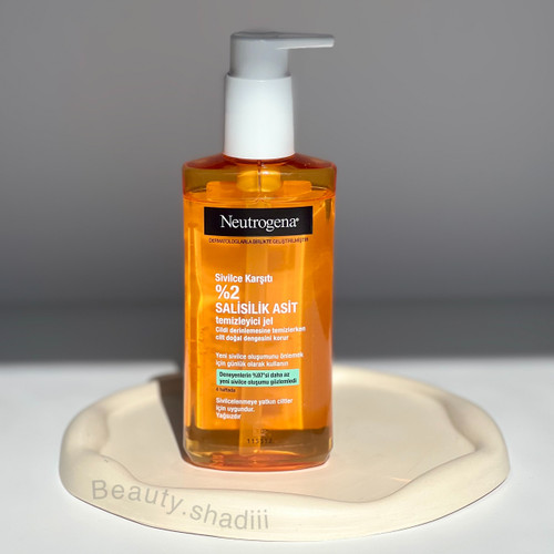 ژل شستشو صورت نوتروژینا مدل ضد جوش حجم 200 میلی لیتر